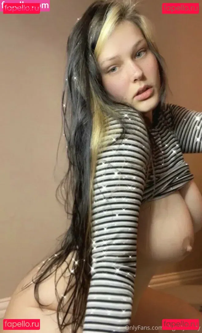 slightlycunty Onlyfans Photo Gallery 