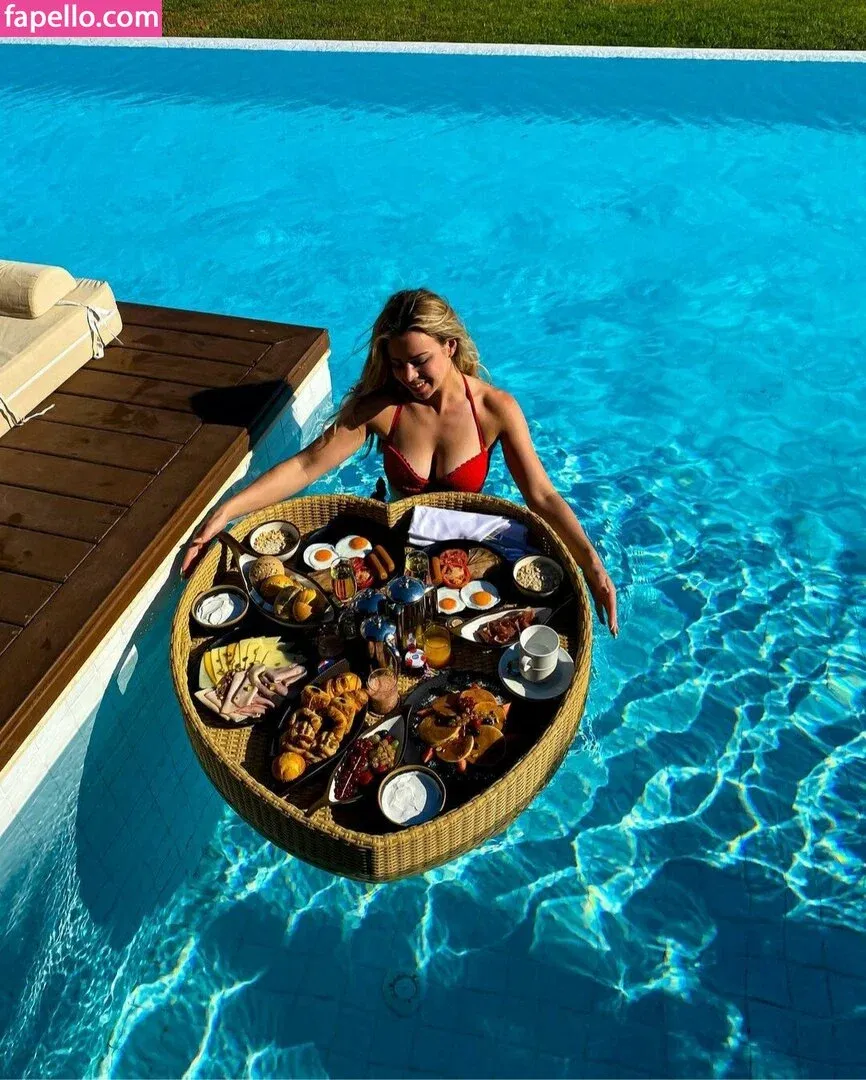 Scottish Murmurs ASMR Onlyfans Photo Gallery 