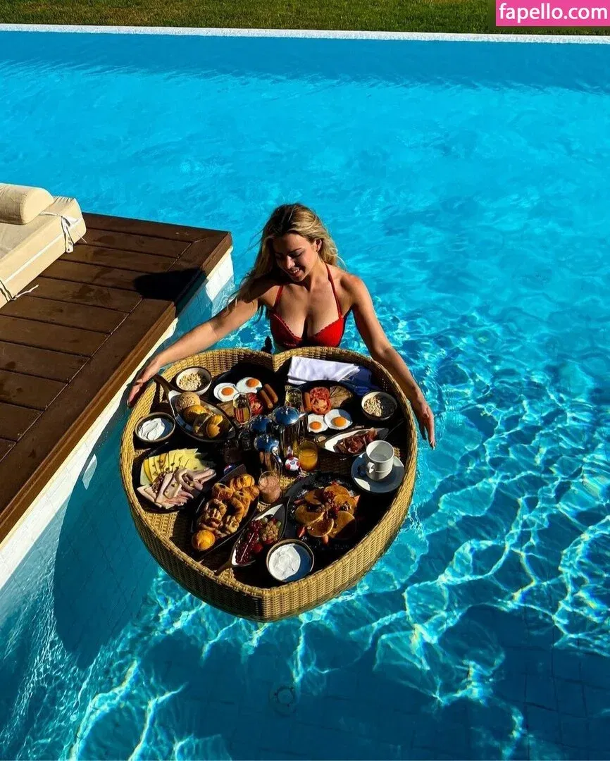 Scottish Murmurs ASMR Onlyfans Photo Gallery 