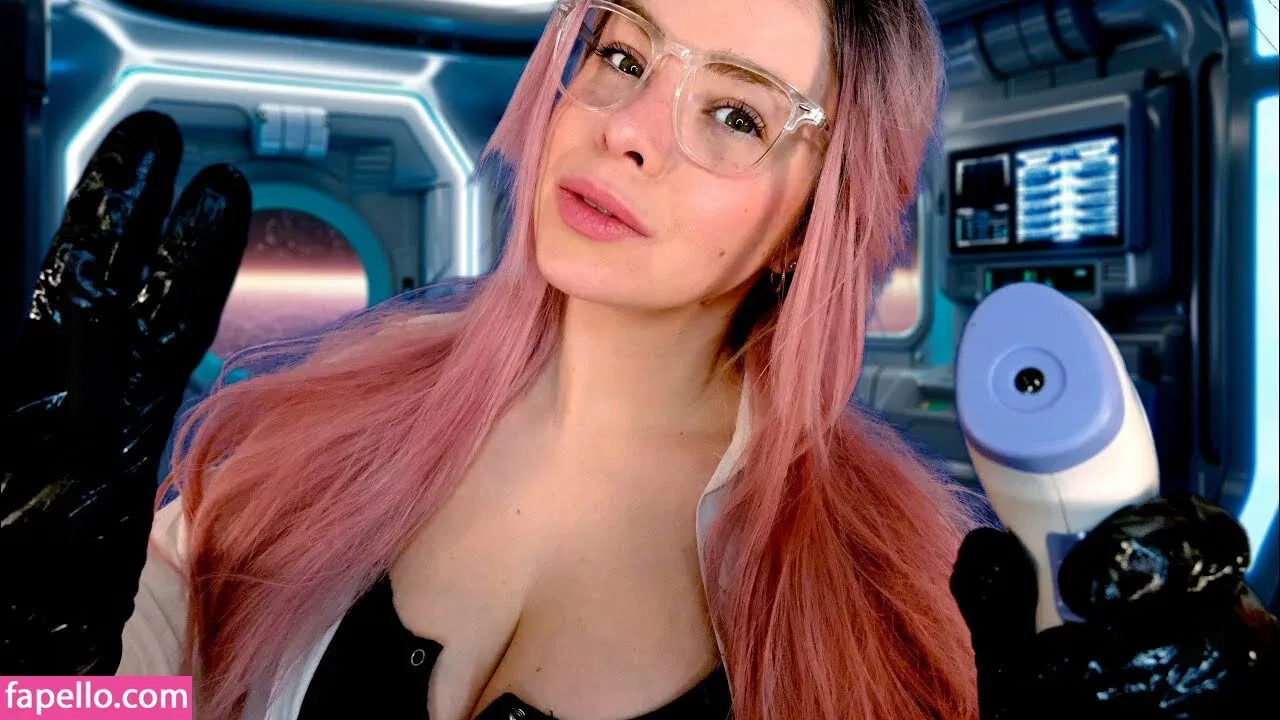 Scottish Murmurs ASMR Onlyfans Photo Gallery 