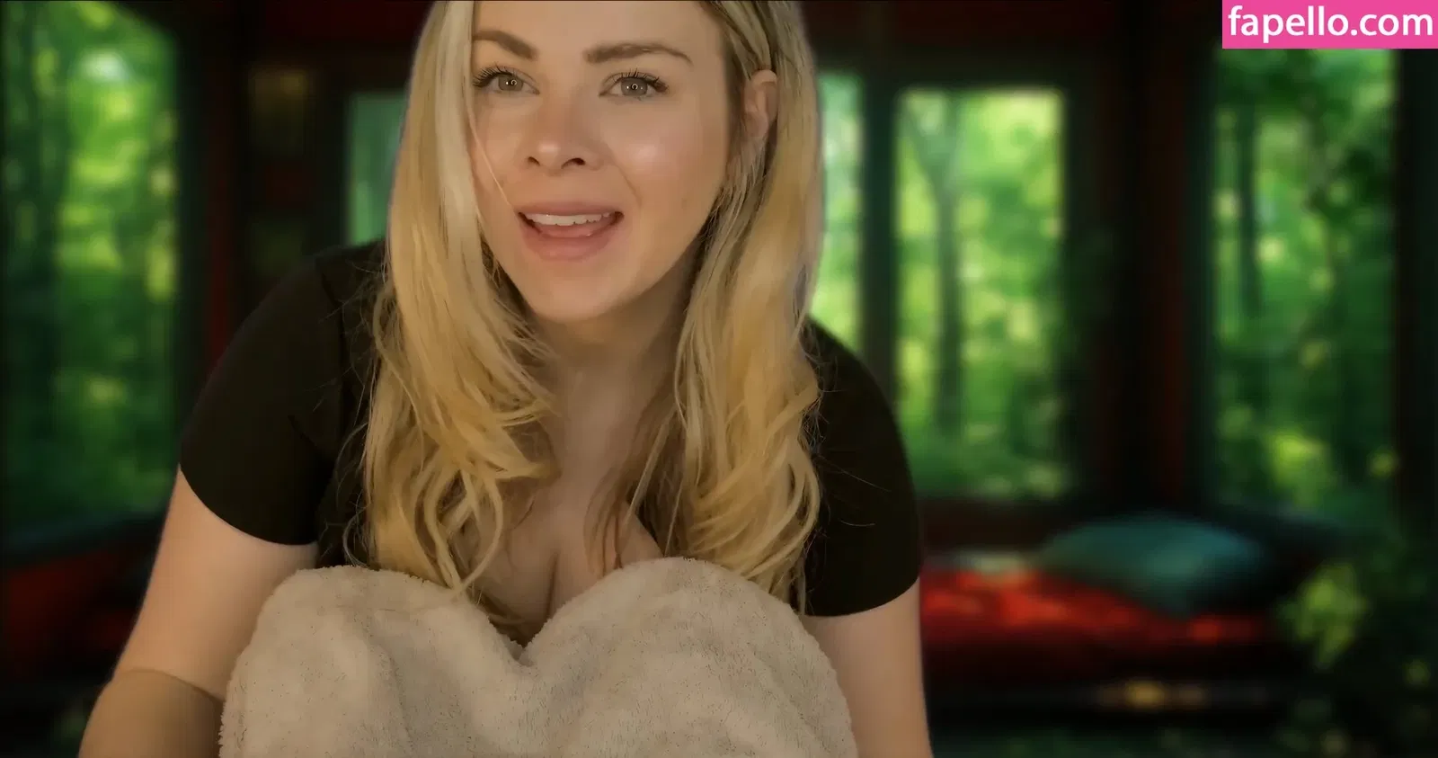 Scottish Murmurs ASMR Onlyfans Photo Gallery 