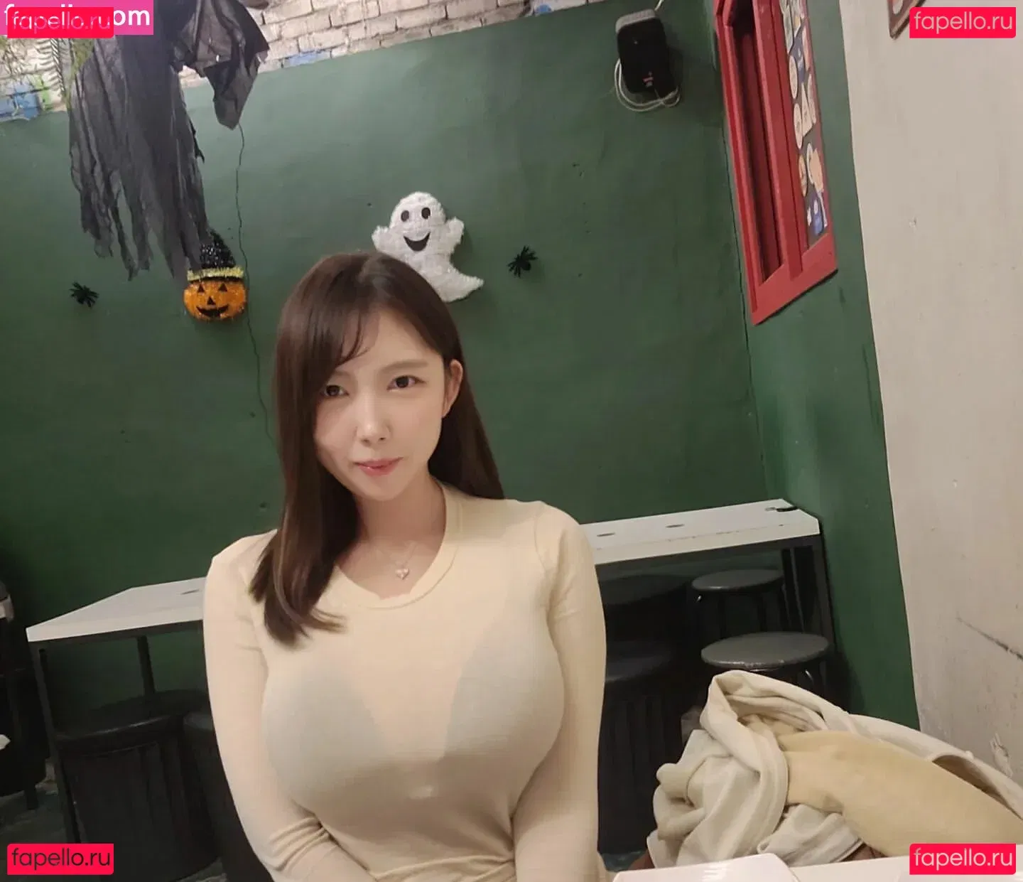 Velvet Onlyfans Photo Gallery 