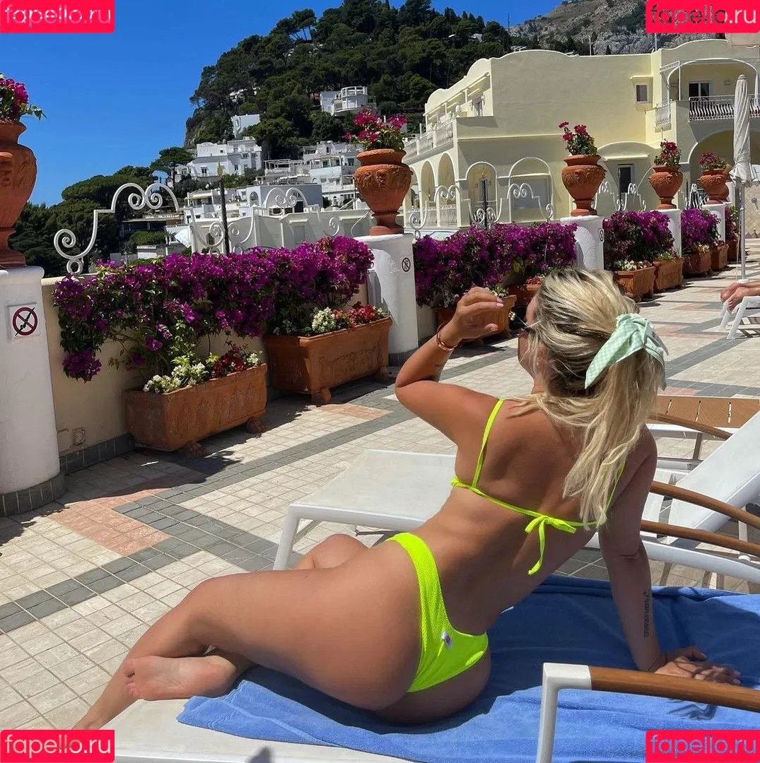Wanda Nara Onlyfans Photo Gallery 