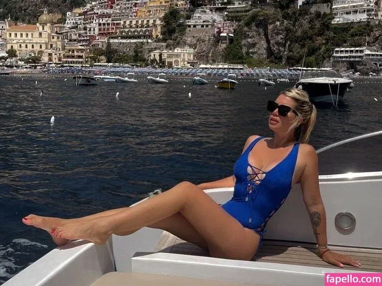 Wanda Nara Onlyfans Photo Gallery 