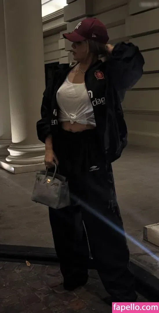 Wanda Nara Onlyfans Photo Gallery 