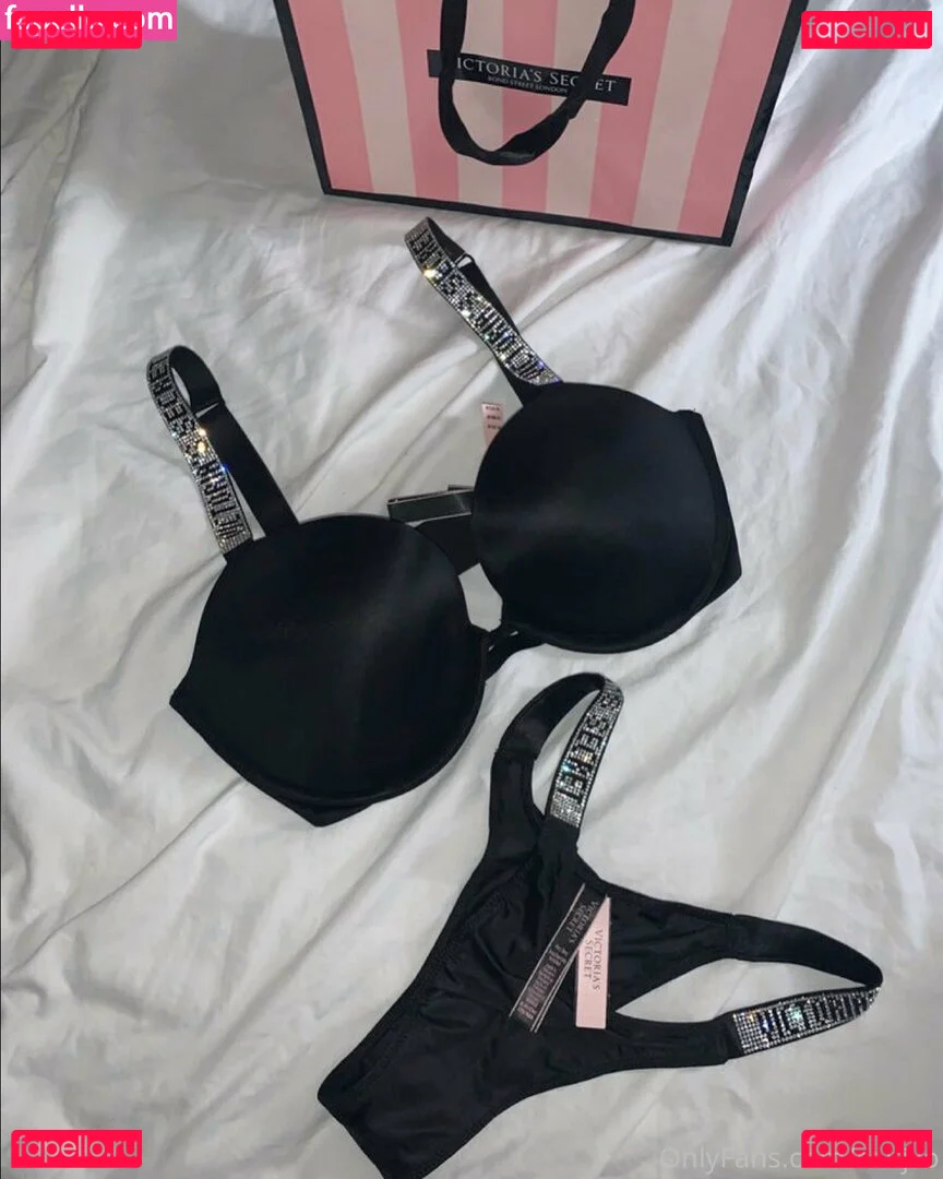 caitjxo Onlyfans Photo Gallery 