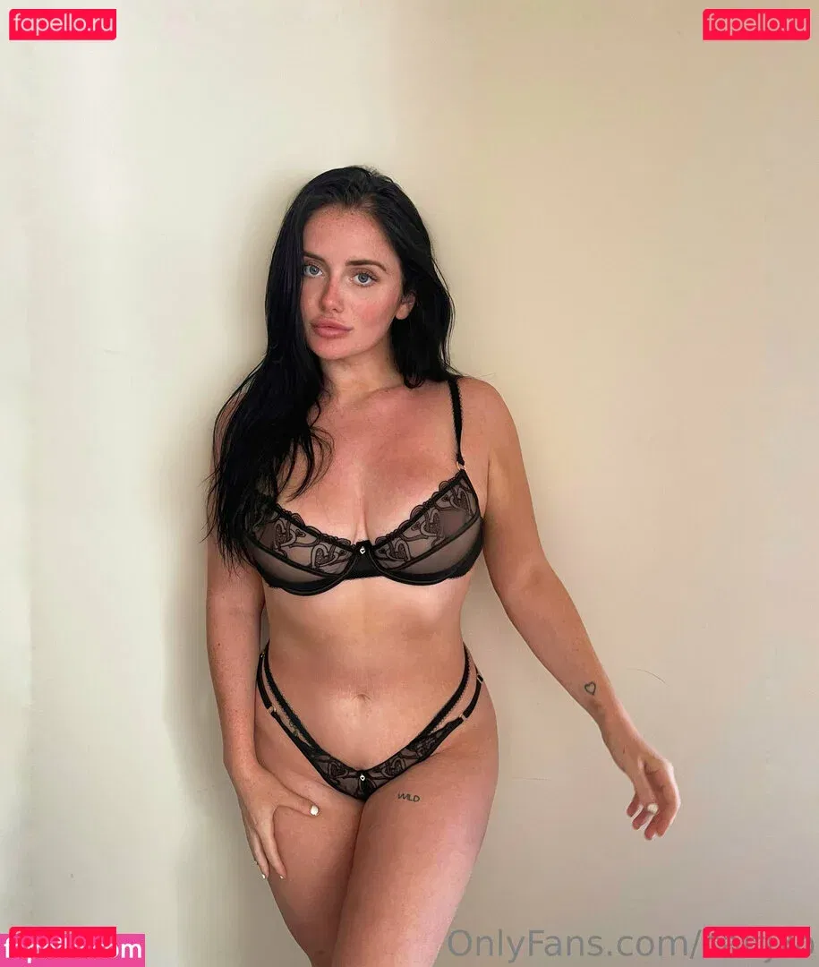 caitjxo Onlyfans Photo Gallery 