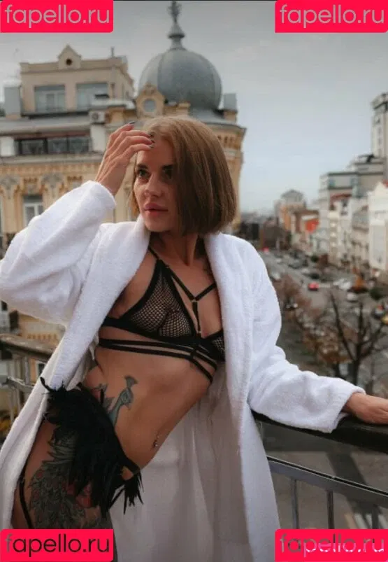 maltihoneyy Onlyfans Photo Gallery 