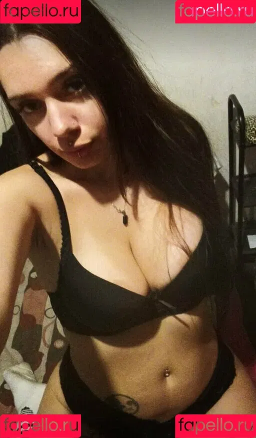 maltihoneyy Onlyfans Photo Gallery 