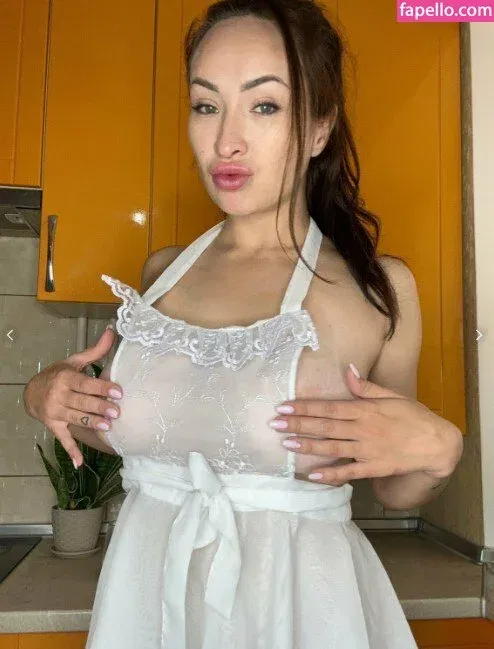 maltihoneyy Onlyfans Photo Gallery 