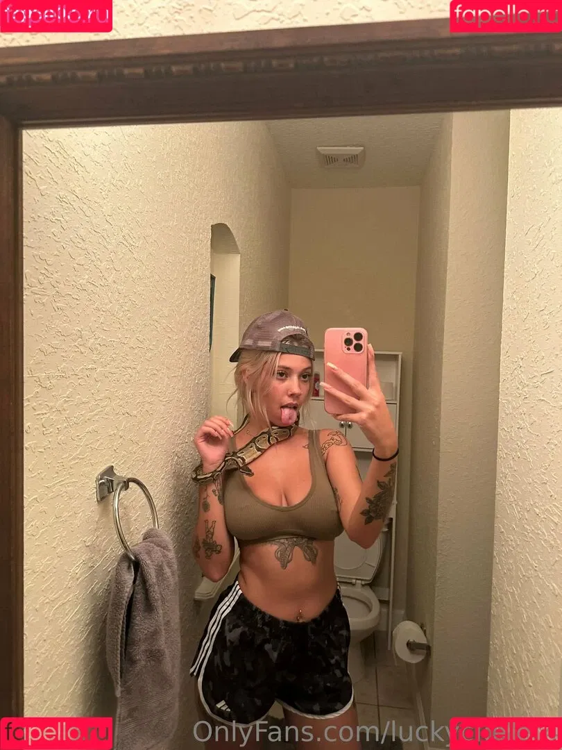 LuckyClover4 Onlyfans Photo Gallery 