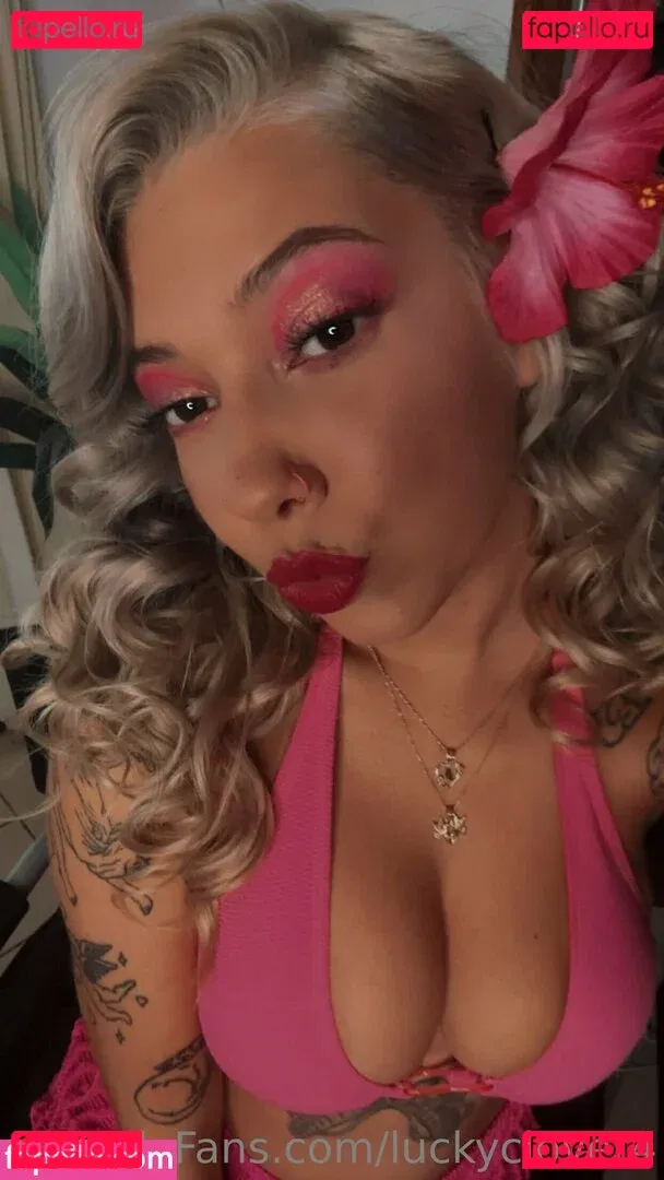 LuckyClover4 Onlyfans Photo Gallery 
