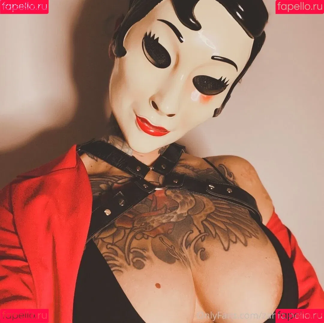 Zahra Schreiber Onlyfans Photo Gallery 