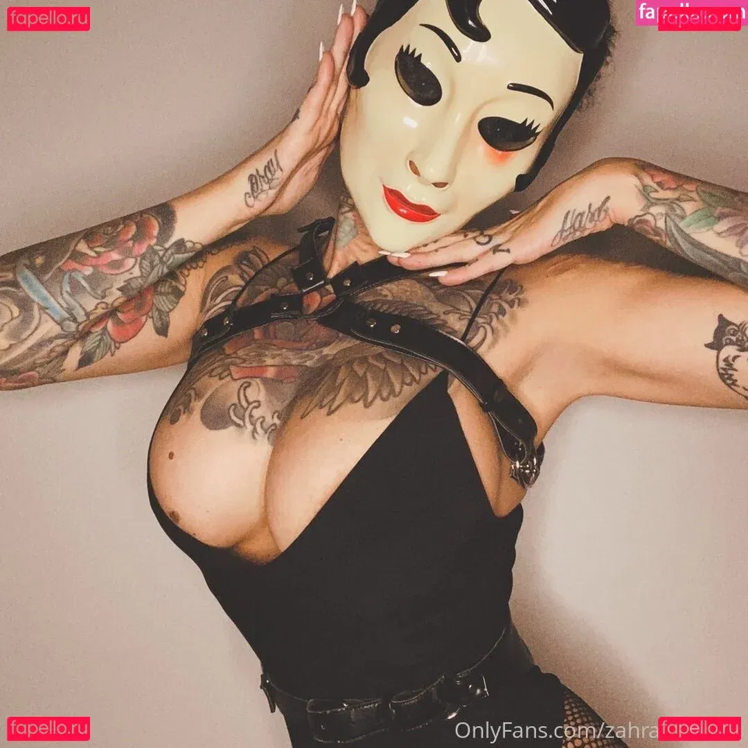 Zahra Schreiber Onlyfans Photo Gallery 