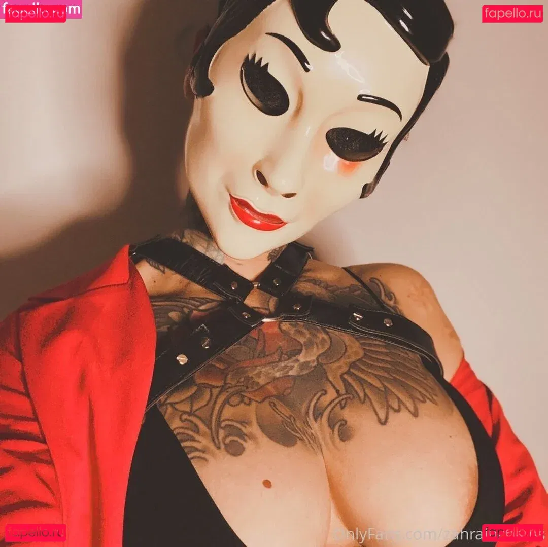 Zahra Schreiber Onlyfans Photo Gallery 