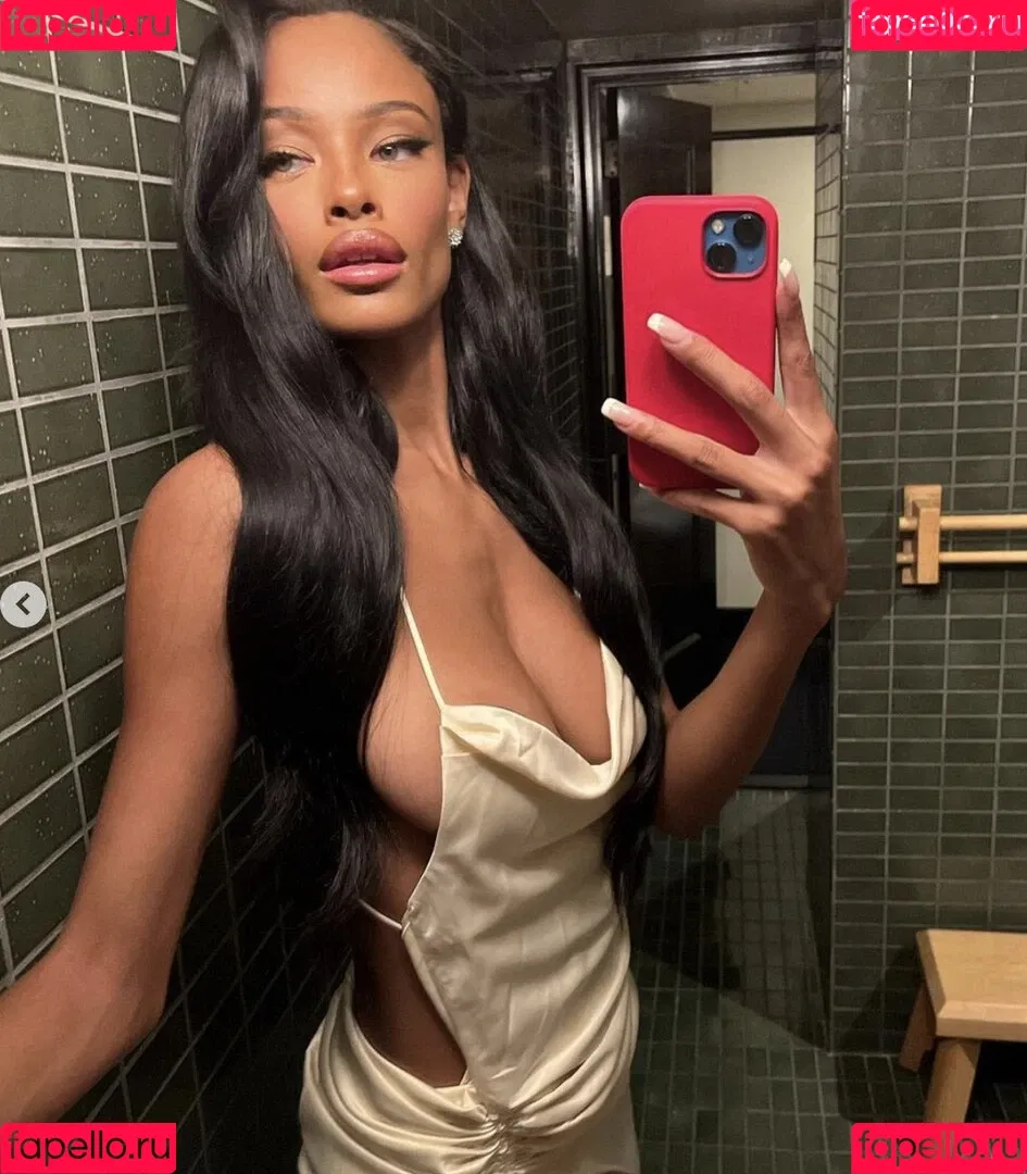 Vinetria Onlyfans Photo Gallery 