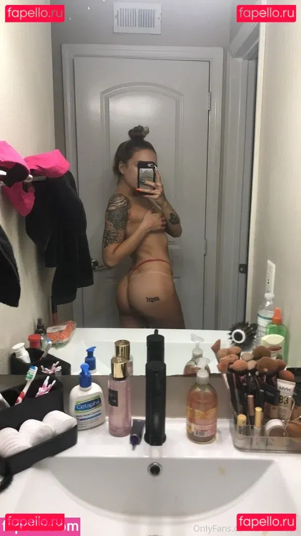 Alexandra Rose Onlyfans Photo Gallery 