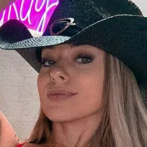 Makayla Weaver Onlyfans Photo Gallery 