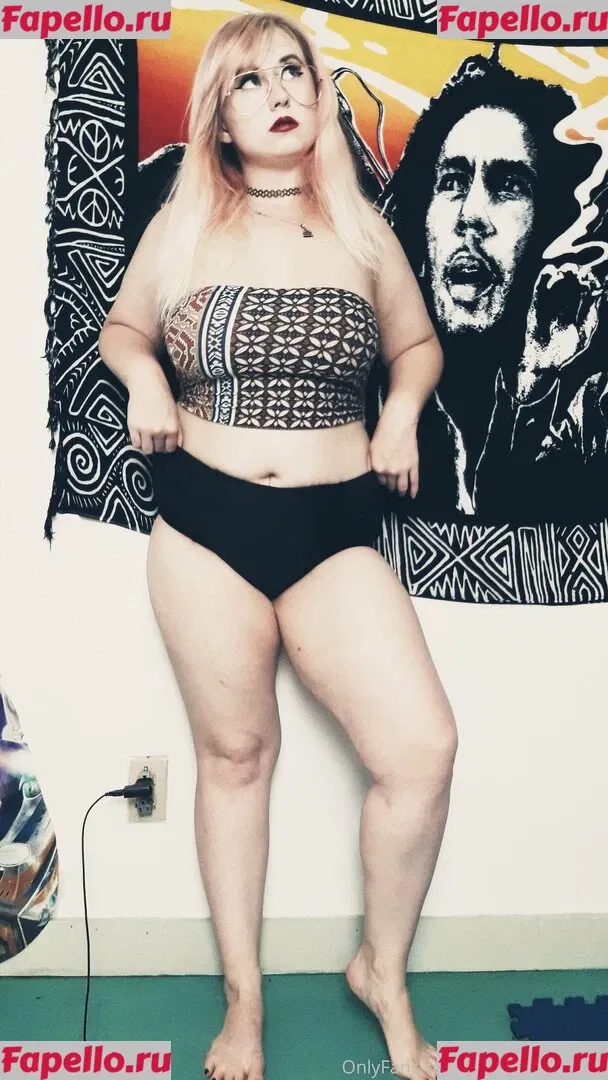freeknockers420 Onlyfans Photo Gallery 
