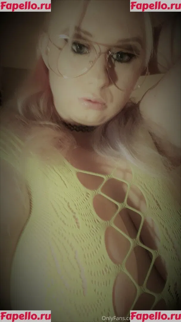 freeknockers420 Onlyfans Photo Gallery 