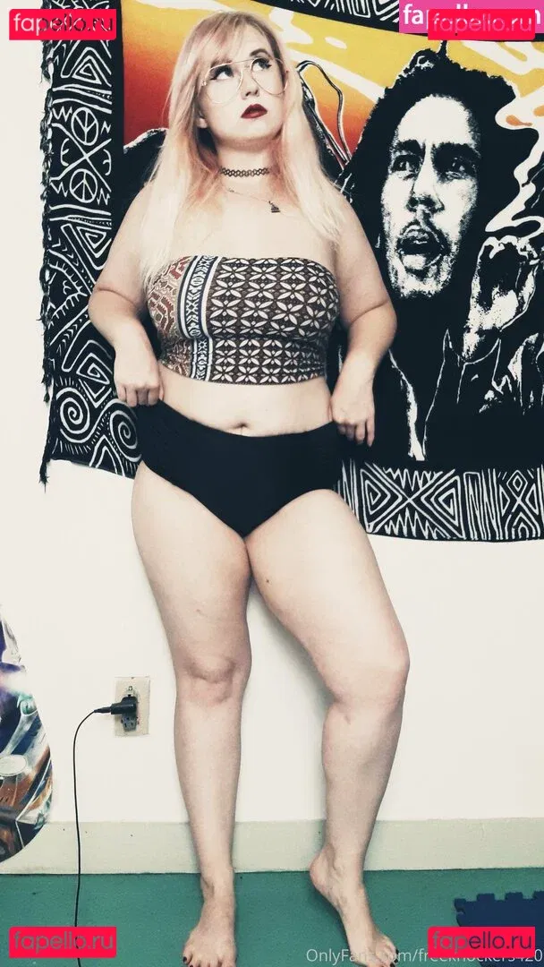 freeknockers420 Onlyfans Photo Gallery 