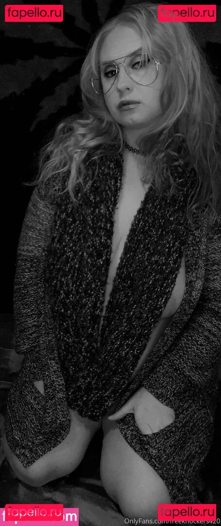 freeknockers420 Onlyfans Photo Gallery 