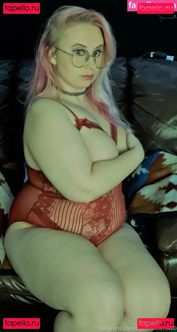 freeknockers420 Onlyfans Photo Gallery 