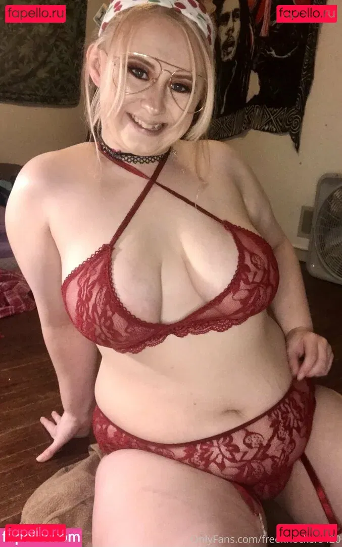 freeknockers420 Onlyfans Photo Gallery 