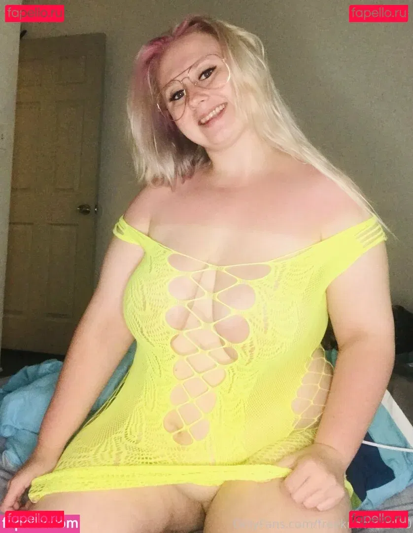 freeknockers420 Onlyfans Photo Gallery 