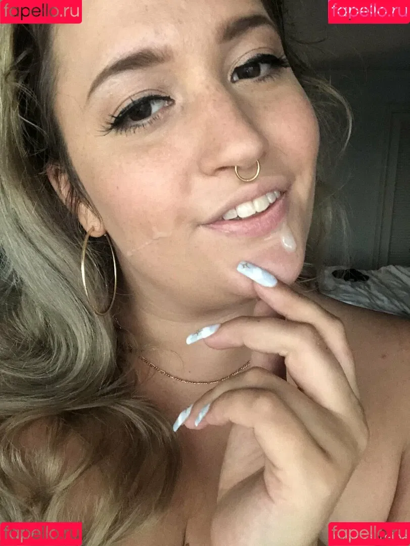 rose_la_reine Onlyfans Photo Gallery 