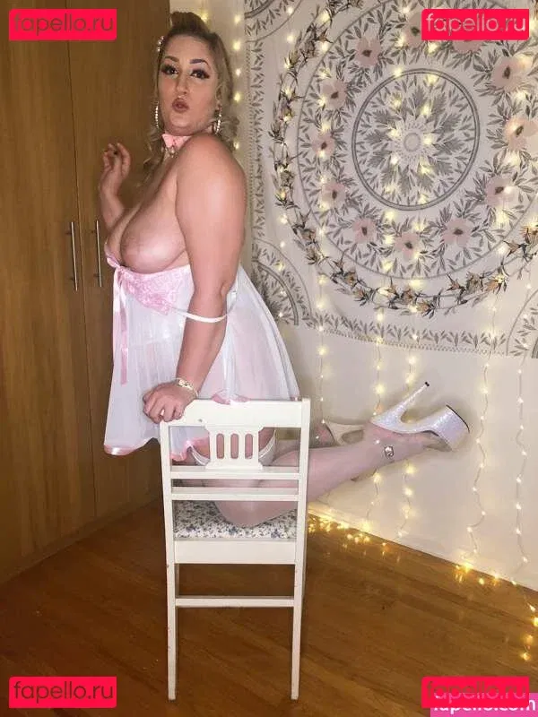 rose_la_reine Onlyfans Photo Gallery 