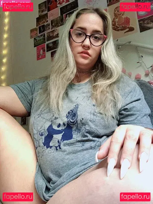 rose_la_reine Onlyfans Photo Gallery 