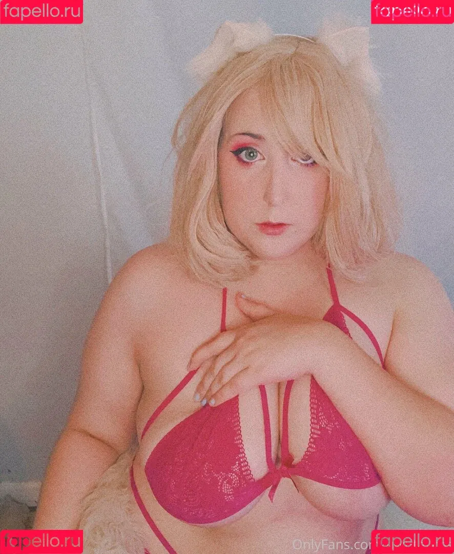 uwutaycos Onlyfans Photo Gallery 