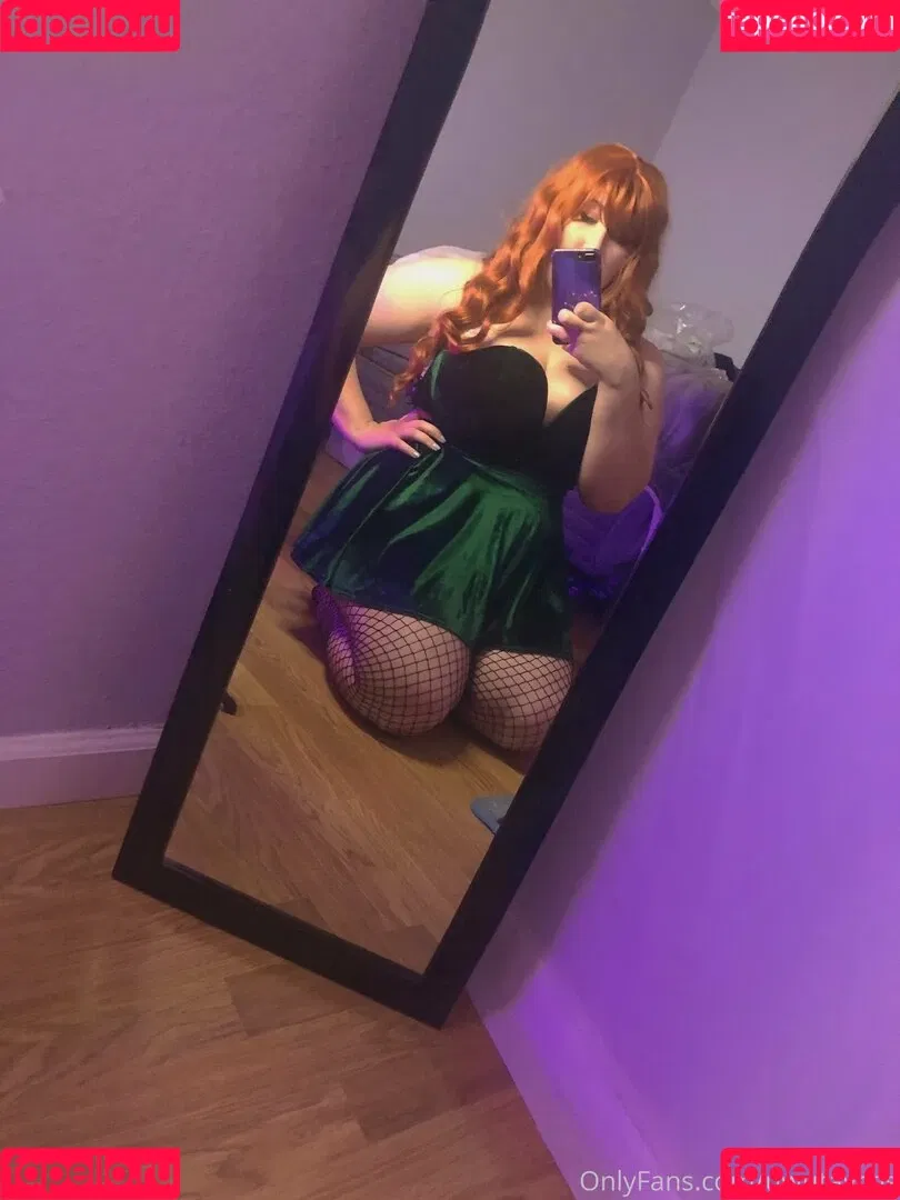 uwutaycos Onlyfans Photo Gallery 