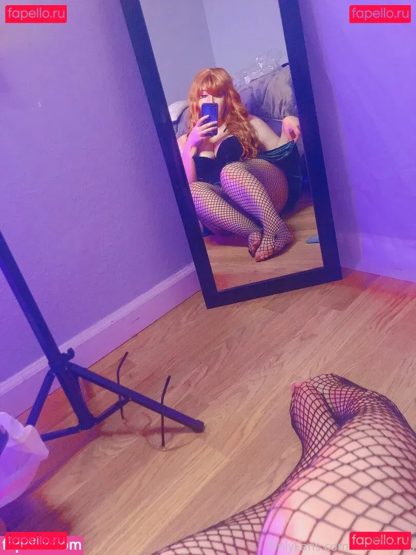 uwutaycos Onlyfans Photo Gallery 