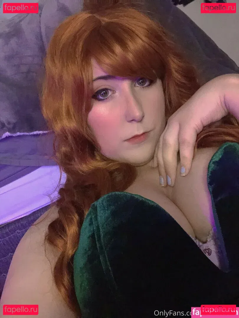 uwutaycos Onlyfans Photo Gallery 