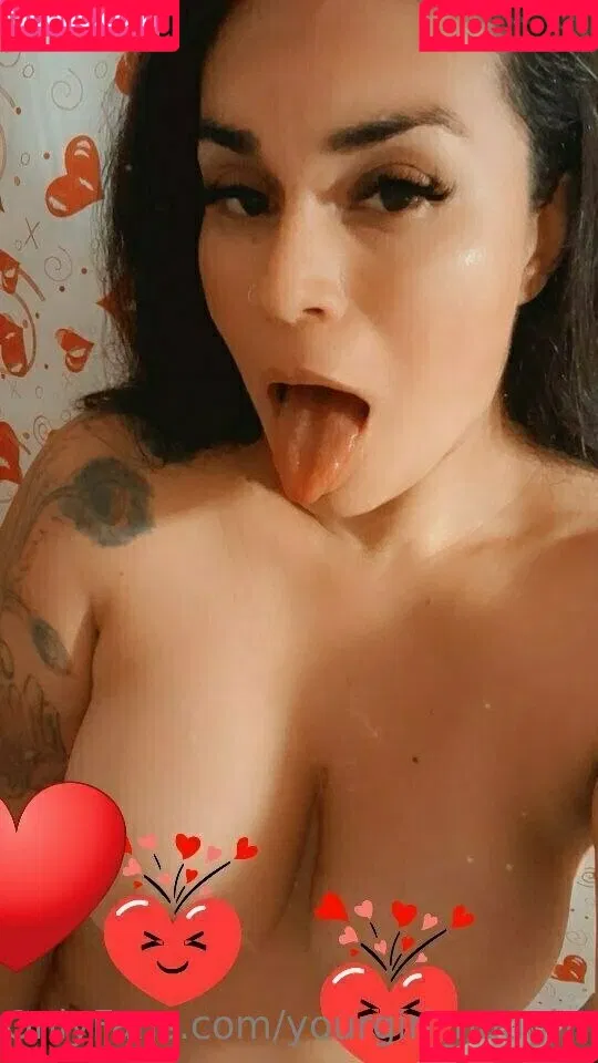 yourgirl_naughty Onlyfans Photo Gallery 