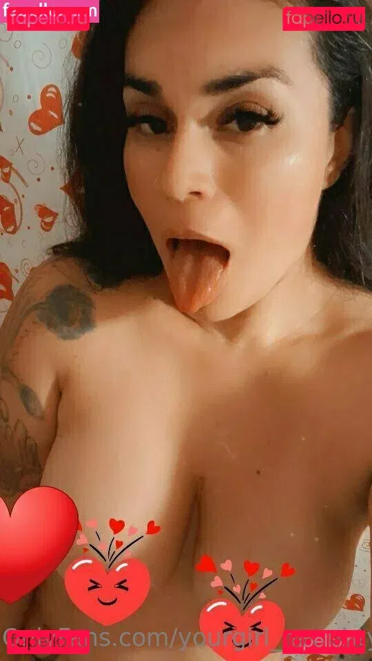 yourgirl_naughty Onlyfans Photo Gallery 