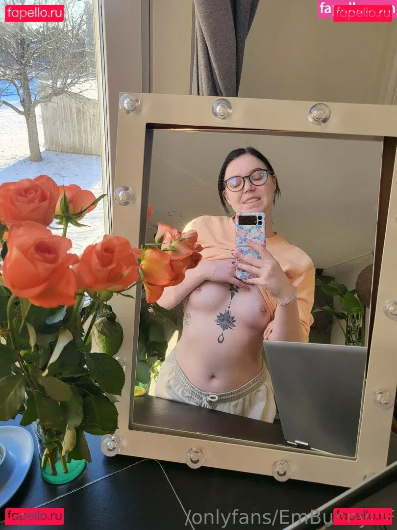 embunnyof Onlyfans Photo Gallery 