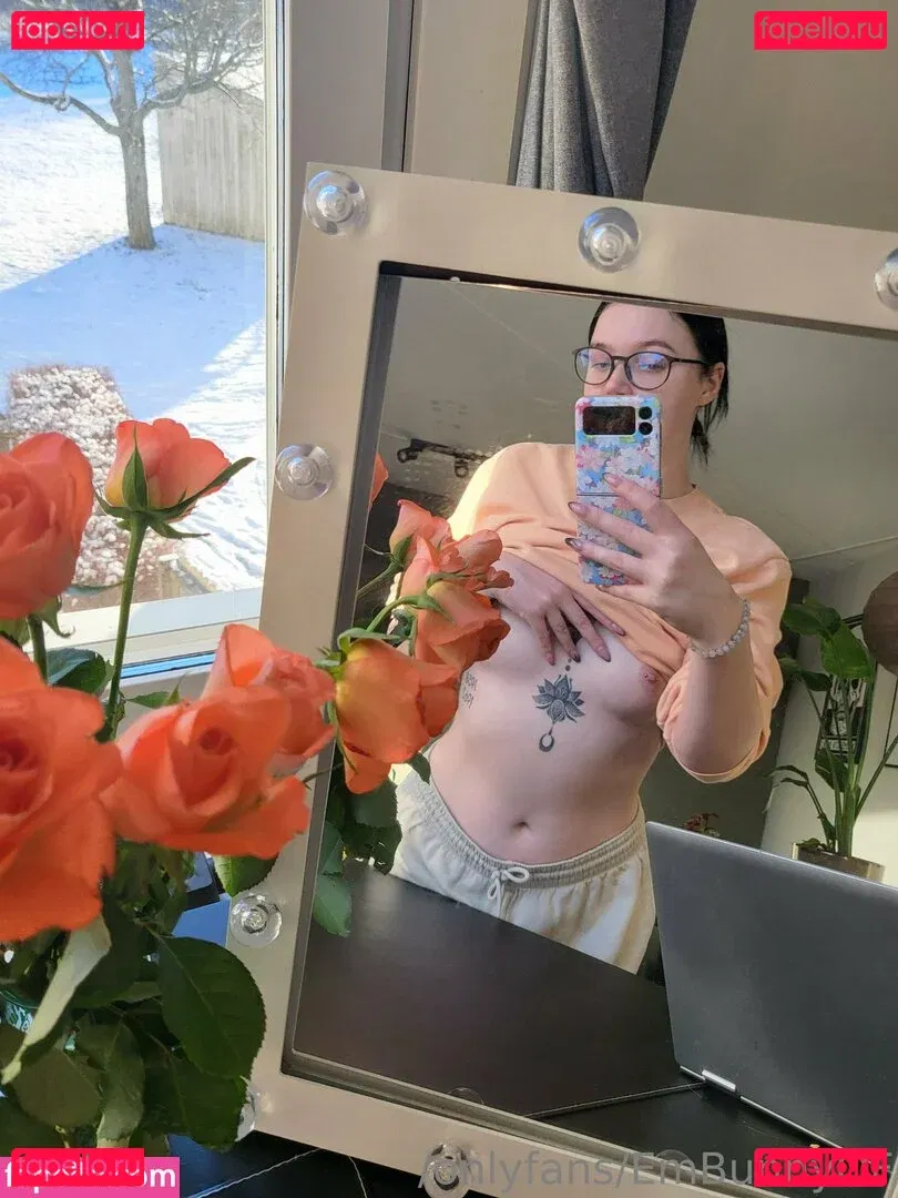 embunnyof Onlyfans Photo Gallery 