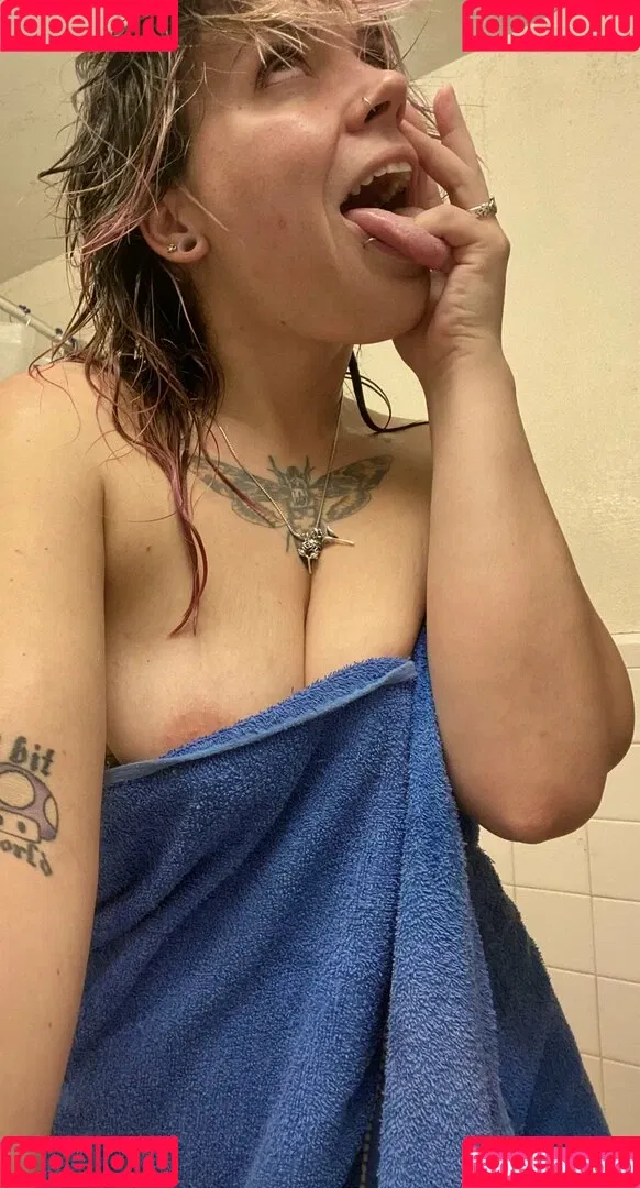 thatkitten2 Onlyfans Photo Gallery 