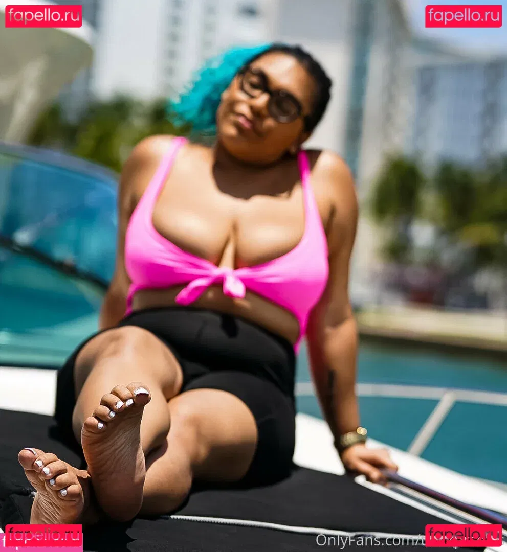 thickprsoles Onlyfans Photo Gallery 