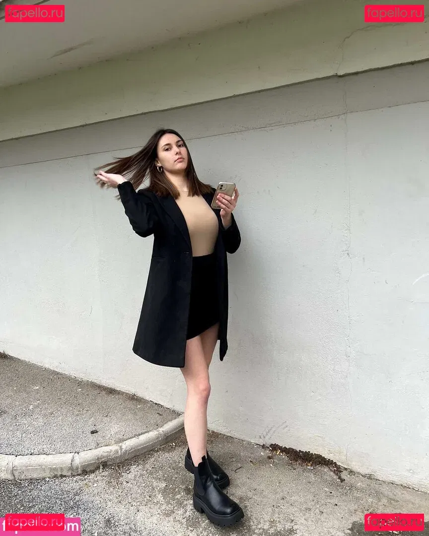 Clarisse Dupont Onlyfans Photo Gallery 