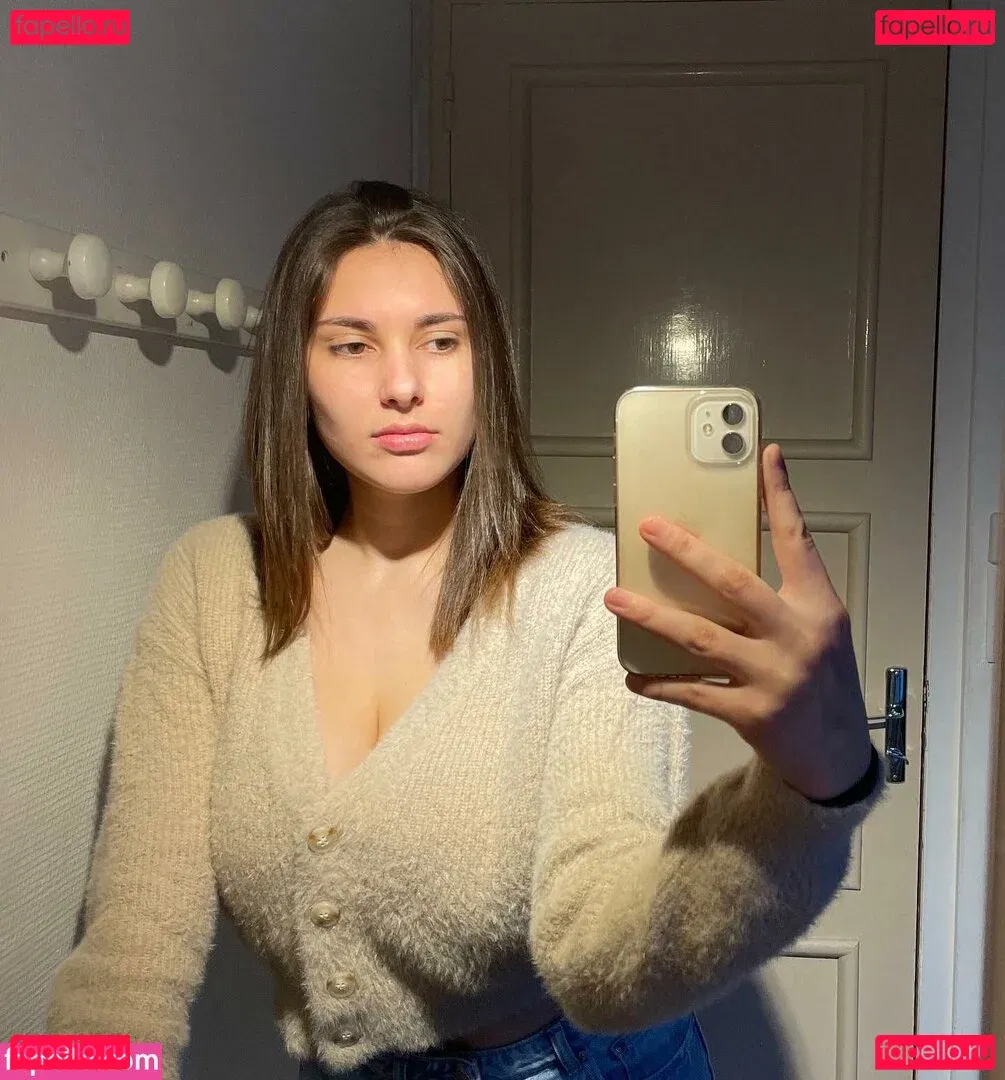 Clarisse Dupont Onlyfans Photo Gallery 