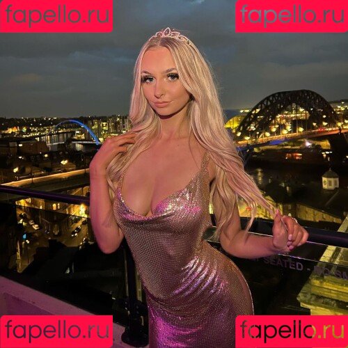 Mimimalthouse Onlyfans Photo Gallery 