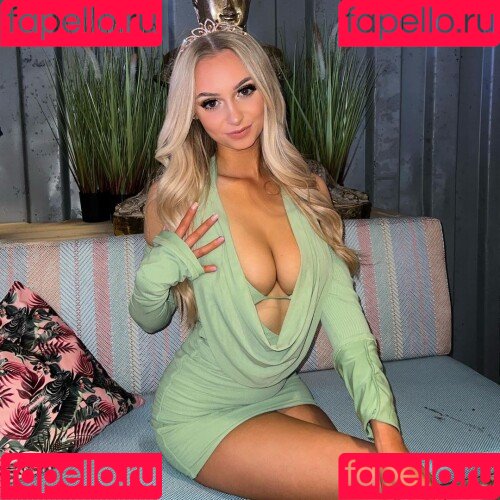 Mimimalthouse Onlyfans Photo Gallery 