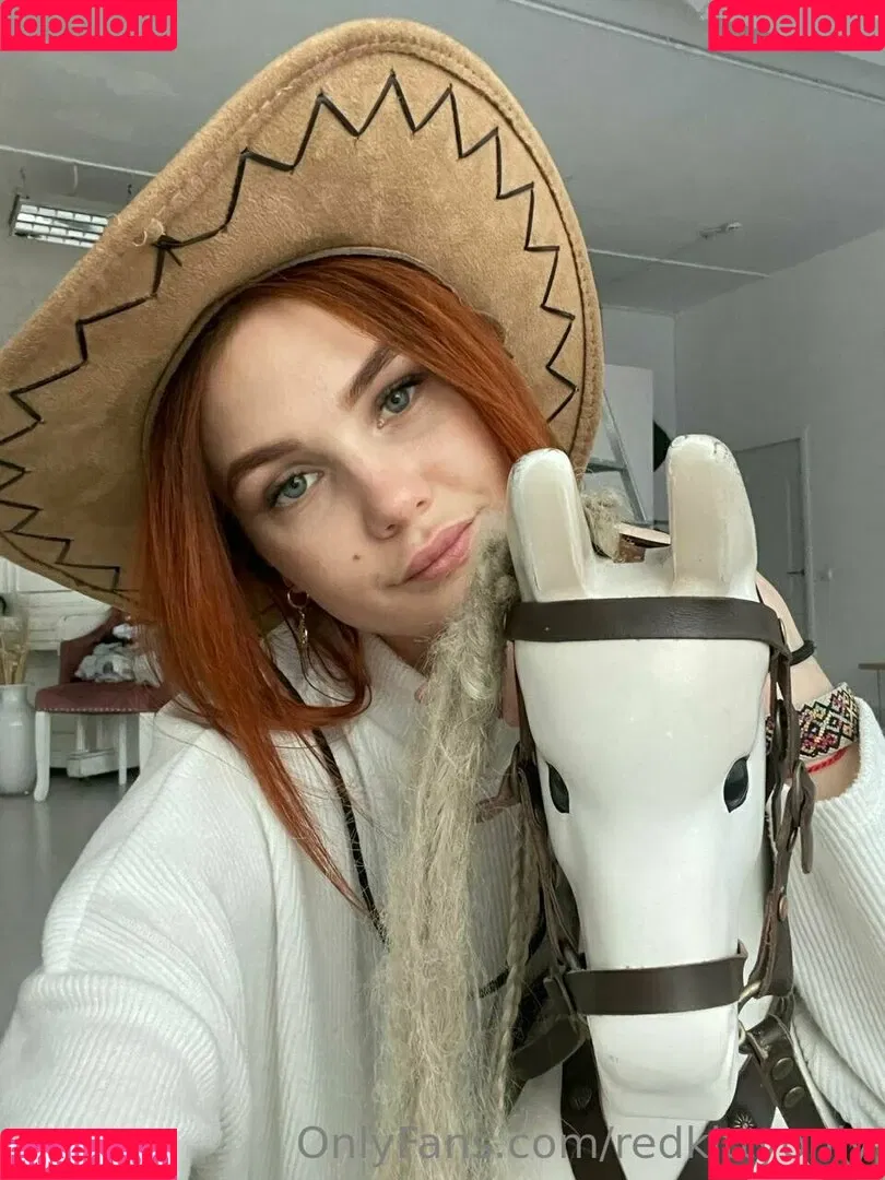 redkittyonly Onlyfans Photo Gallery 