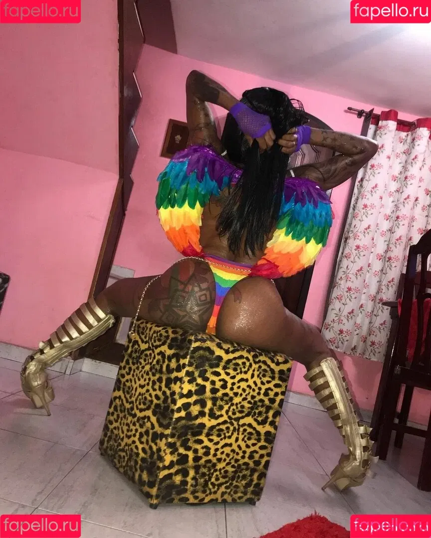 Inês Brasil Onlyfans Photo Gallery 