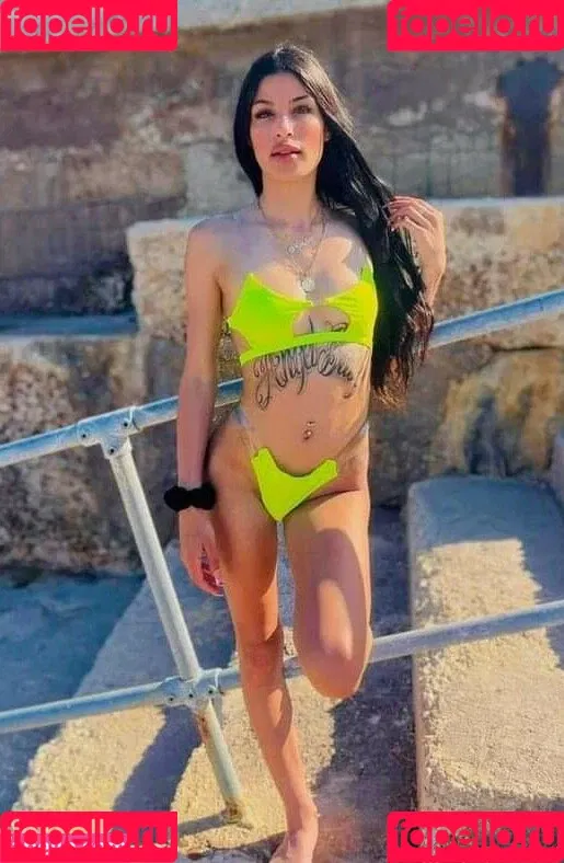 Maltese Girls Onlyfans Photo Gallery 
