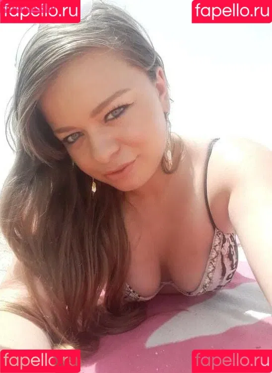 Maltese Girls Onlyfans Photo Gallery 